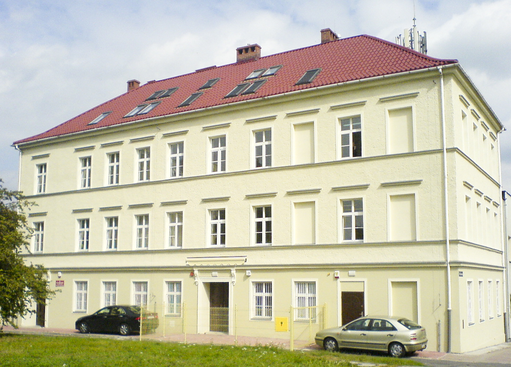 Budynek Sądu przy pl. Słowiańskim 25